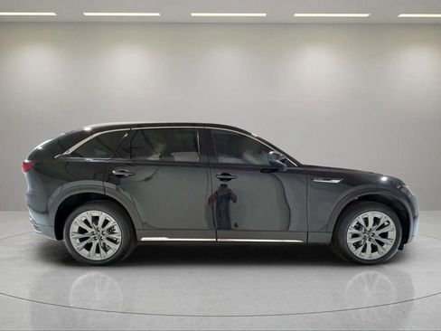 Used 2025 MAZDA CX-90 3.3 Turbo w/ Premium Plus Pkg image 2