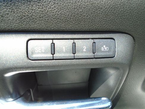 Used 2017 GMC Sierra 1500 SLT AWD/4WD image 78