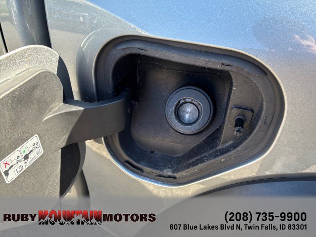 Used 2025 Chevrolet Colorado Trail Boss AWD/4WD image 23