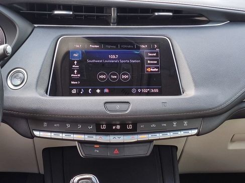 Used 2020 Cadillac XT4 Luxury FWD image 27