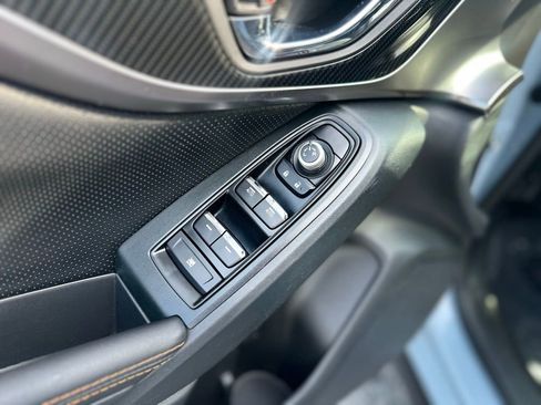 Used 2020 Subaru Crosstrek 2.0i Limited w/ Moonroof Package image 15