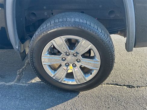 Used 2018 GMC Sierra 1500 SLT image 24