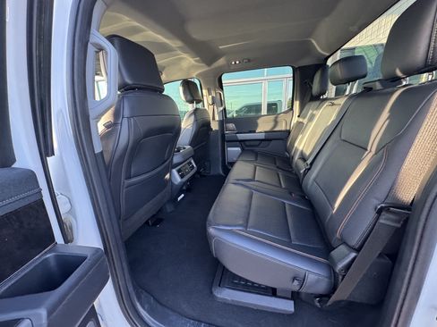 Used 2026 Ford F250 Lariat AWD/4WD image 9