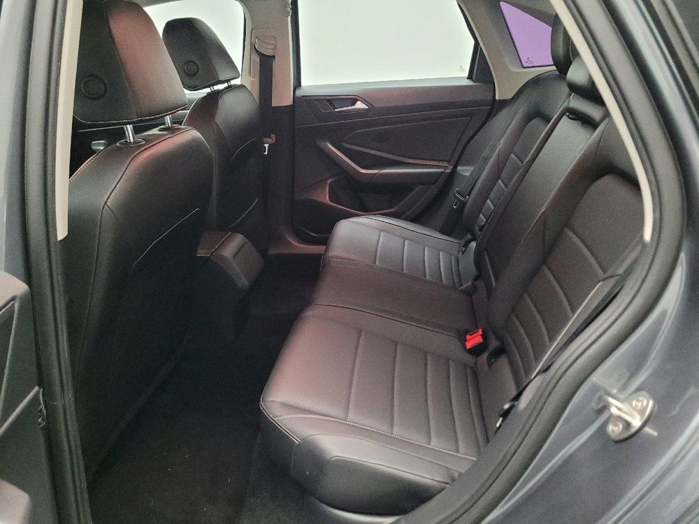 Used 2023 Volkswagen Jetta SE FWD image 18