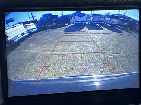 Used 2020 GMC Yukon XL Denali image 32