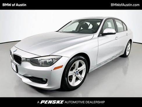 Used 2014 BMW 320i Sedan RWD image 1