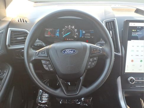 Used 2024 Ford Edge SE w/ Cargo Accessory Package AWD/4WD image 18