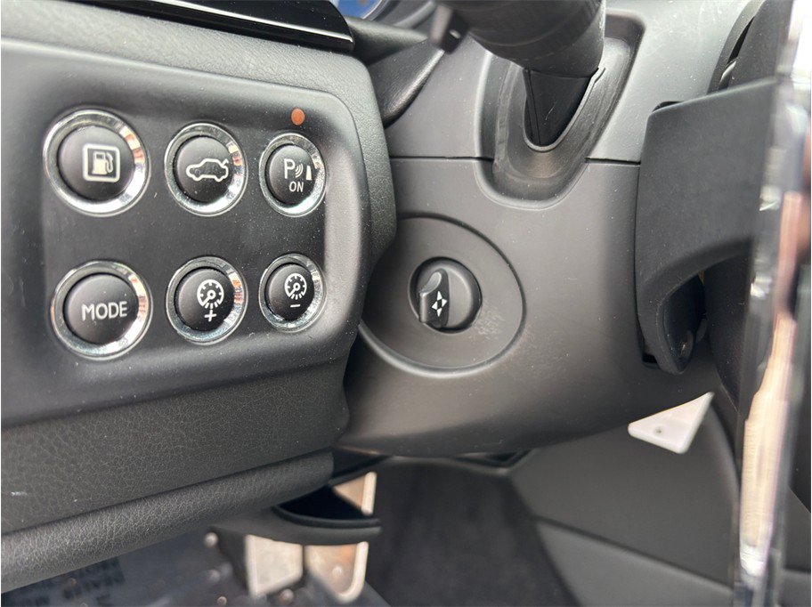 Used 2014 Maserati GranTurismo Sport RWD image 19