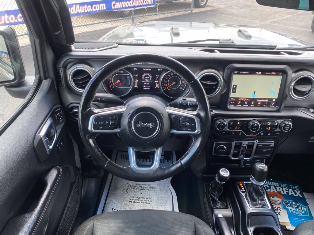 Used 2020 Jeep Wrangler Unlimited Sahara w/ Dual Top Group AWD/4WD image 21