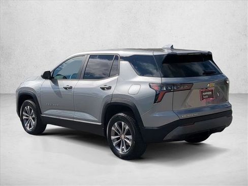 Used 2025 Chevrolet Equinox LT image 8