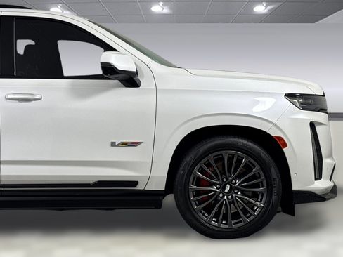 Used 2023 Cadillac Escalade ESV V AWD/4WD image 38