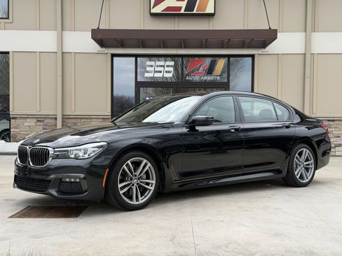 Used 2019 BMW 740i xDrive w/ M Sport Package image 1