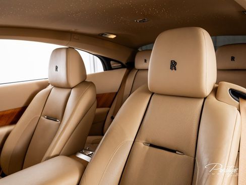 Used 2015 Rolls-Royce Wraith RWD image 25