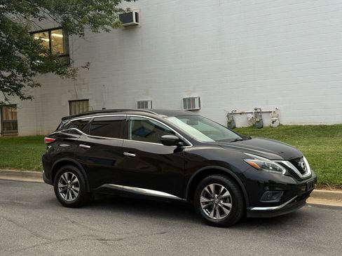 Used 2018 Nissan Murano SV image 6