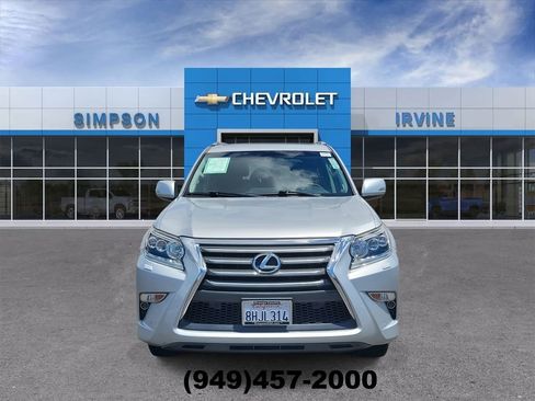 Used 2019 Lexus GX 460 Premium AWD/4WD image 3