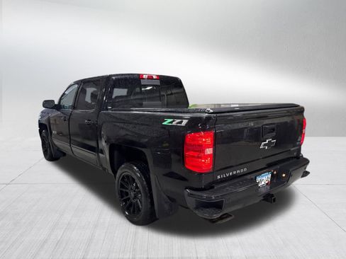 Used 2018 Chevrolet Silverado 1500 LT w/ All Star Edition AWD/4WD image 4