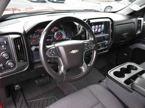 Used 2018 Chevrolet Silverado 1500 LT w/ All Star Edition image 10