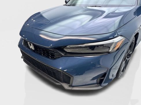Used 2025 Honda Civic Sport image 16