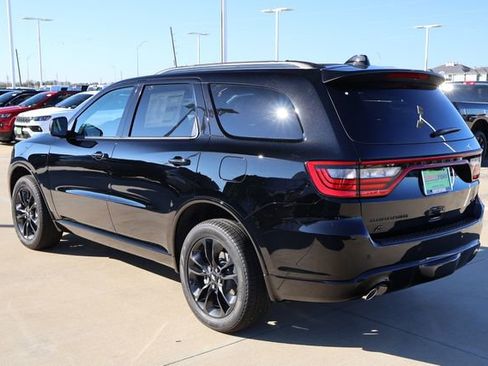 New 2026 Dodge Durango GT image 4