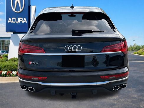 Used 2022 Audi SQ5 Premium Plus w/ Premium Plus Package AWD/4WD image 4