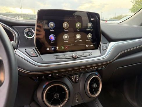 Certified 2024 Chevrolet Blazer Premier w/ Driver Confidence II Package image 10