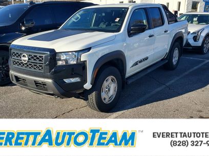 Used 2024 Nissan Frontier SV w/ Hardbody Edition