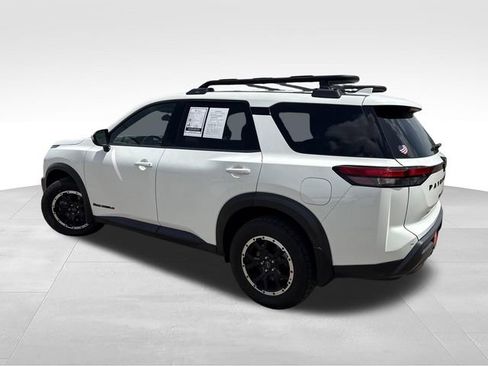Certified 2024 Nissan Pathfinder Rock Creek AWD/4WD image 6