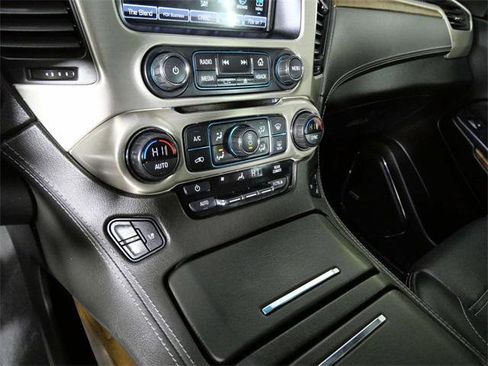 Used 2020 GMC Yukon Denali w/ Denali Ultimate Black Edition image 21