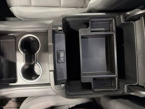 Used 2021 Chevrolet Suburban LS image 26