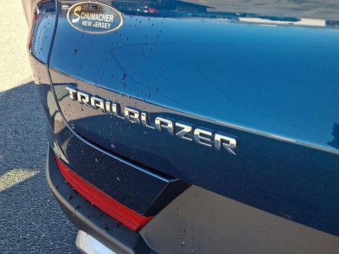 Used 2021 Chevrolet TrailBlazer LT w/ Convenience Package image 35