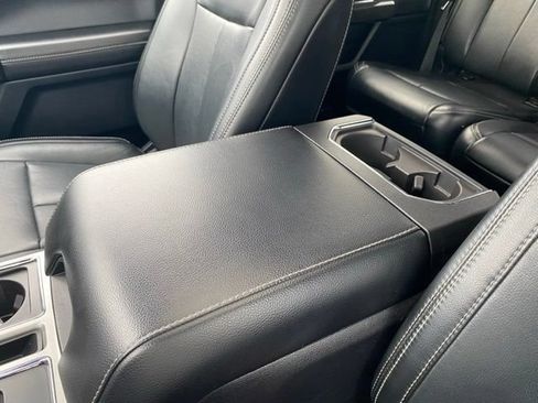 Used 2019 Ford F150 Lariat w/ Equipment Group 502A Luxury AWD/4WD image 29