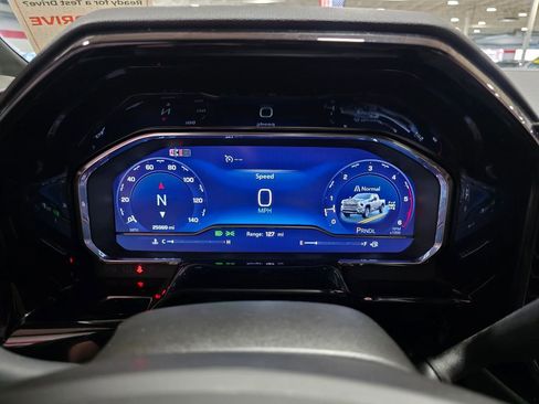 Used 2025 Chevrolet Silverado 3500 High Country w/ High Country Premium Package image 35