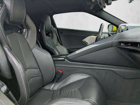 Used 2021 Chevrolet Corvette Stingray Preferred Cpe w/ 2LT image 21