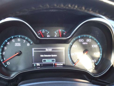 Used 2015 Chevrolet Impala LT w/ Convenience Package image 22