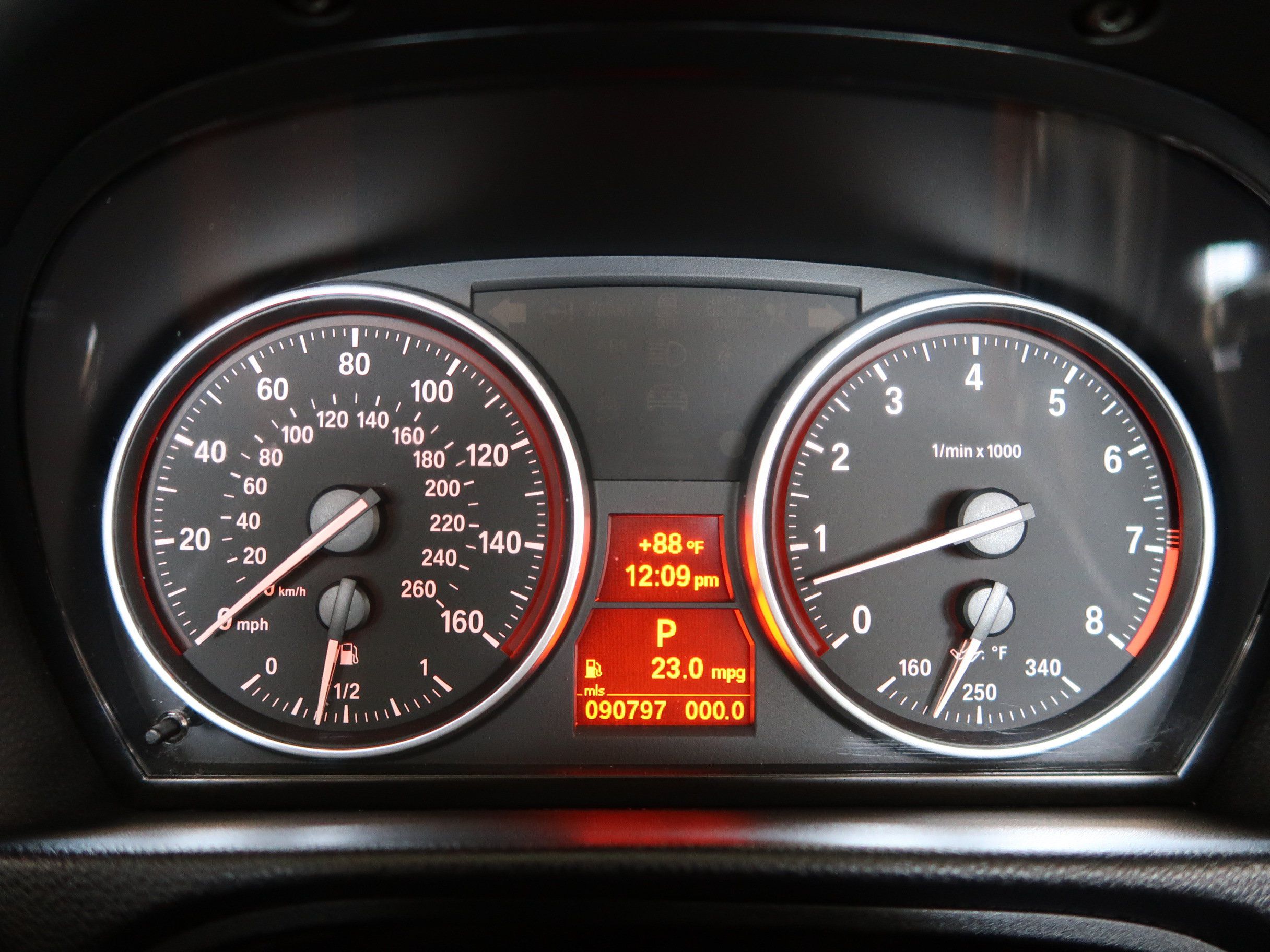 Used 2012 BMW 328i Convertible RWD image 29