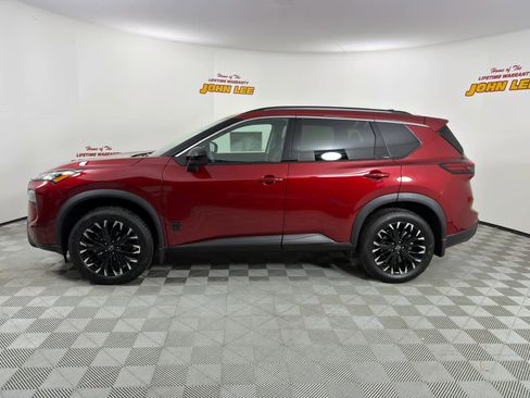 New 2026 Nissan Rogue SV FWD image 2