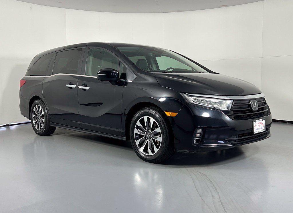 Used 2024 Honda Odyssey EX-L image 1