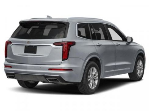 Used 2025 Cadillac XT6 Luxury FWD image 5