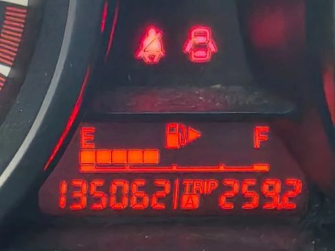 Used 2011 MAZDA MAZDA3 i Touring FWD image 9