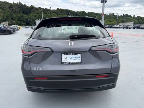 Certified 2023 Honda HR-V LX image 8