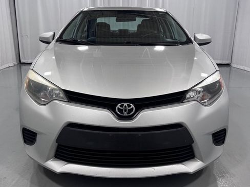 Used 2015 Toyota Corolla L FWD image 2
