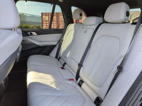 Used 2023 BMW X5 xDrive45e w/ Executive Package image 30