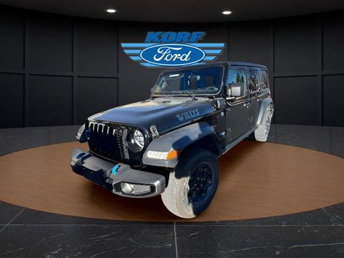 Used 2023 Jeep Wrangler Unlimited image 1