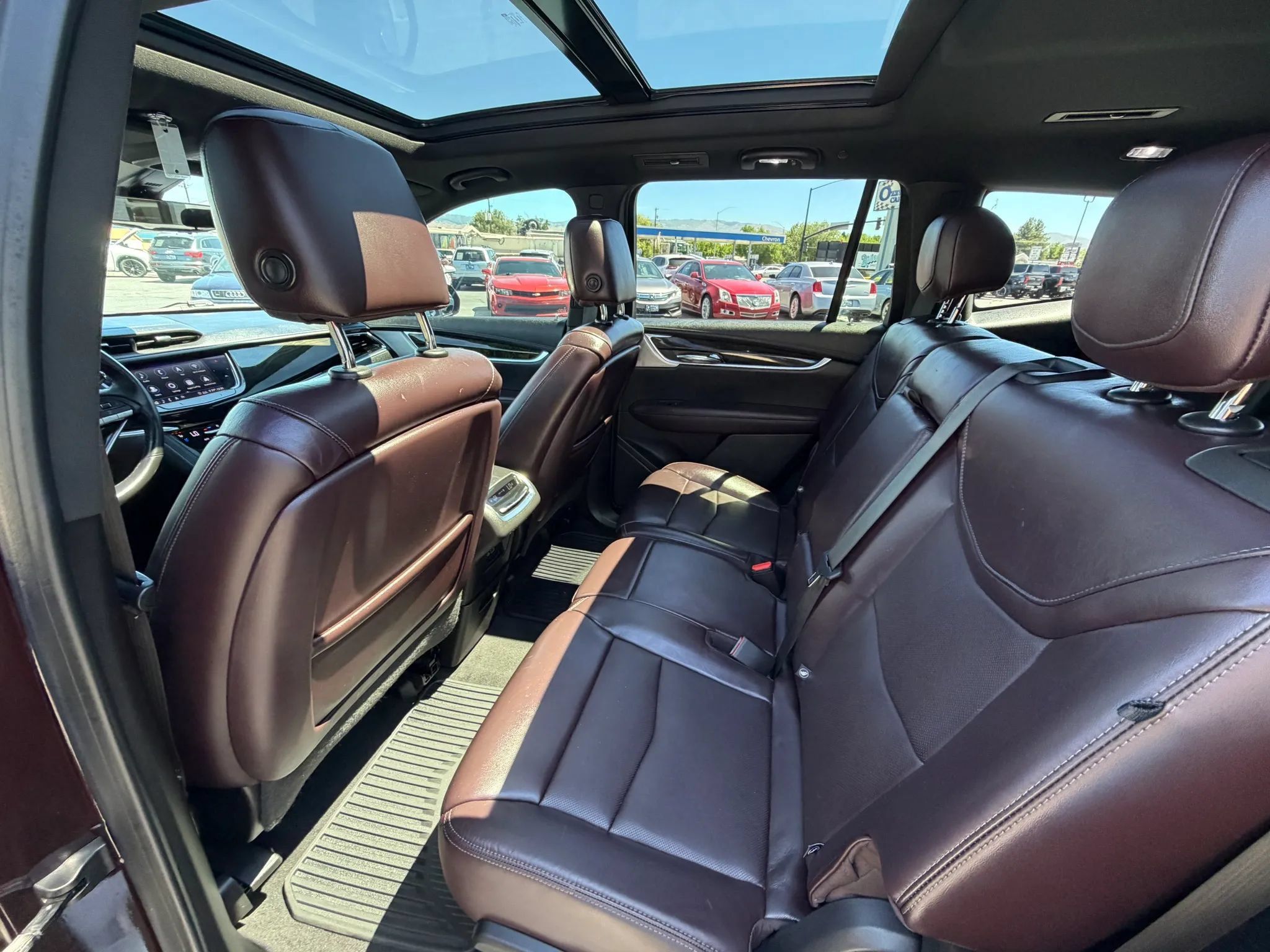 Used 2020 Cadillac XT6 Premium Luxury AWD/4WD image 18