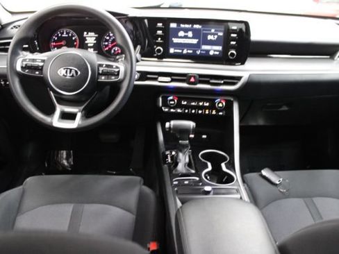 Used 2021 Kia K5 LXS FWD image 2
