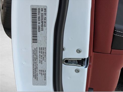 Used 2023 Dodge Charger SRT Hellcat w/ Harman/Kardon Audio Group RWD image 15