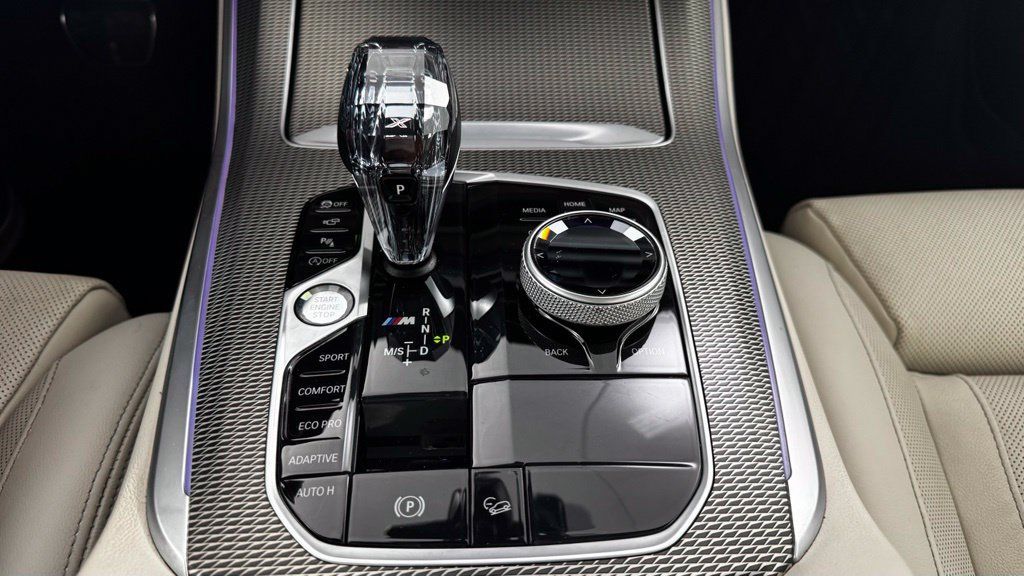 Used 2021 BMW X5 M50i w/ Executive Package AWD/4WD image 19