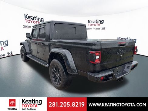 Used 2022 Jeep Gladiator Overland AWD/4WD image 5