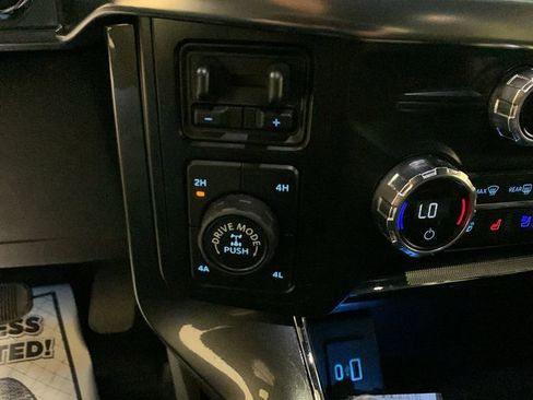 Certified 2021 Ford F150 Lariat w/ Equipment Group 502A High image 39