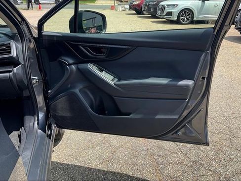 Used 2023 Subaru Crosstrek 2.0i Premium image 23